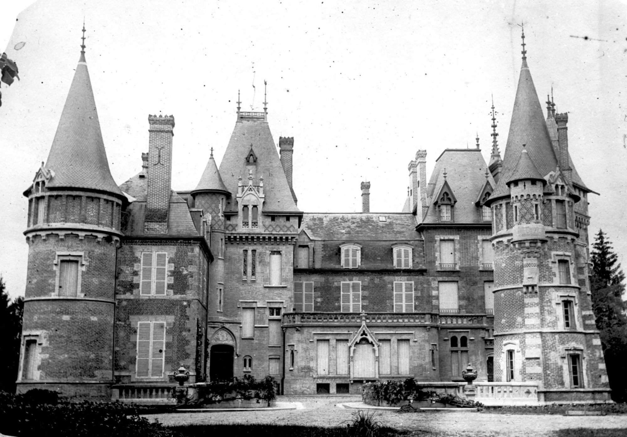 Châteaux et familles
