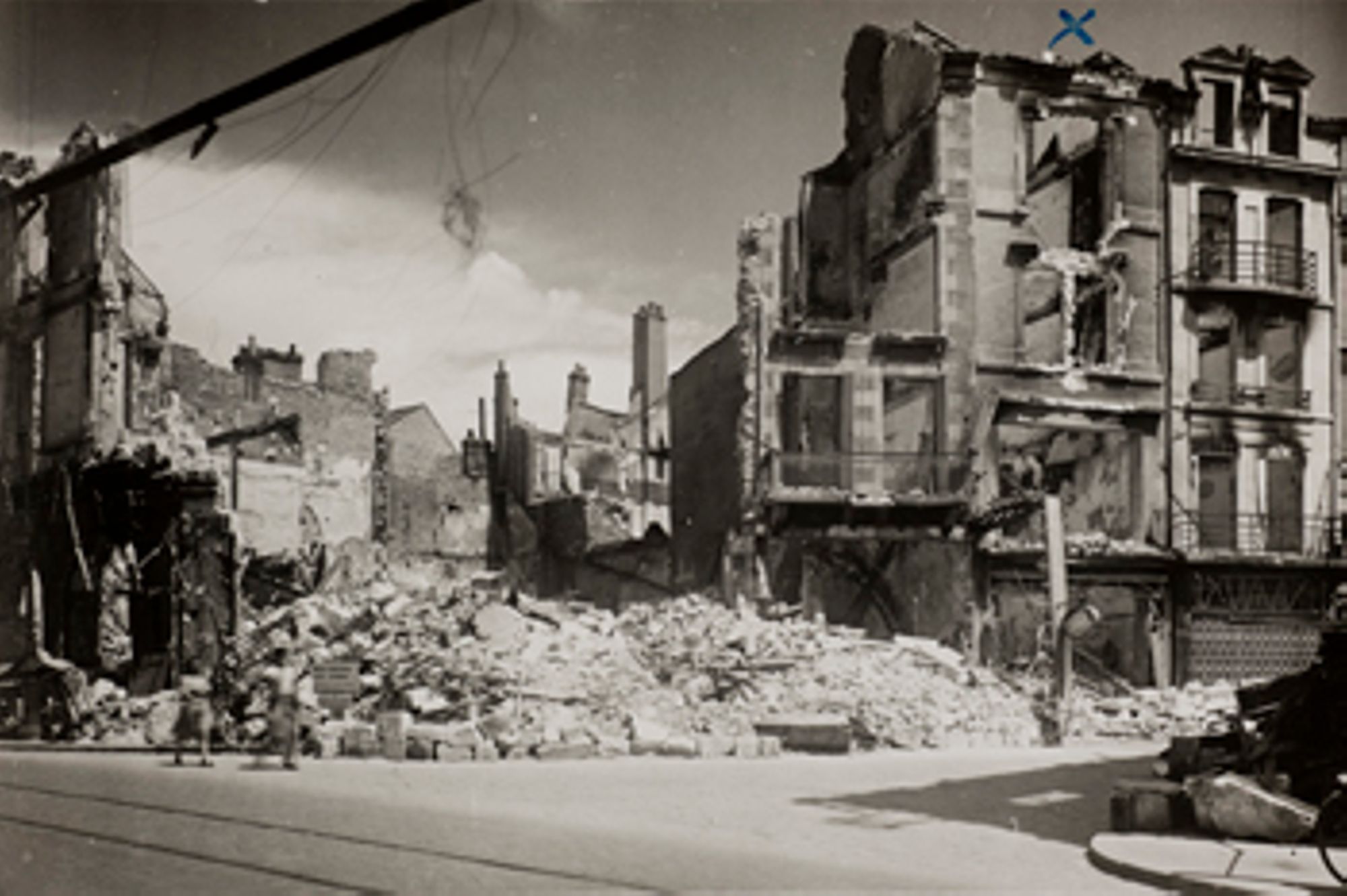 Découvrez les archives relatives à la Reconstruction dans le Loiret