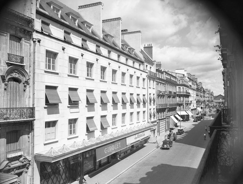 Rue de la République après reconstruction, Orléans, 1945-1955
