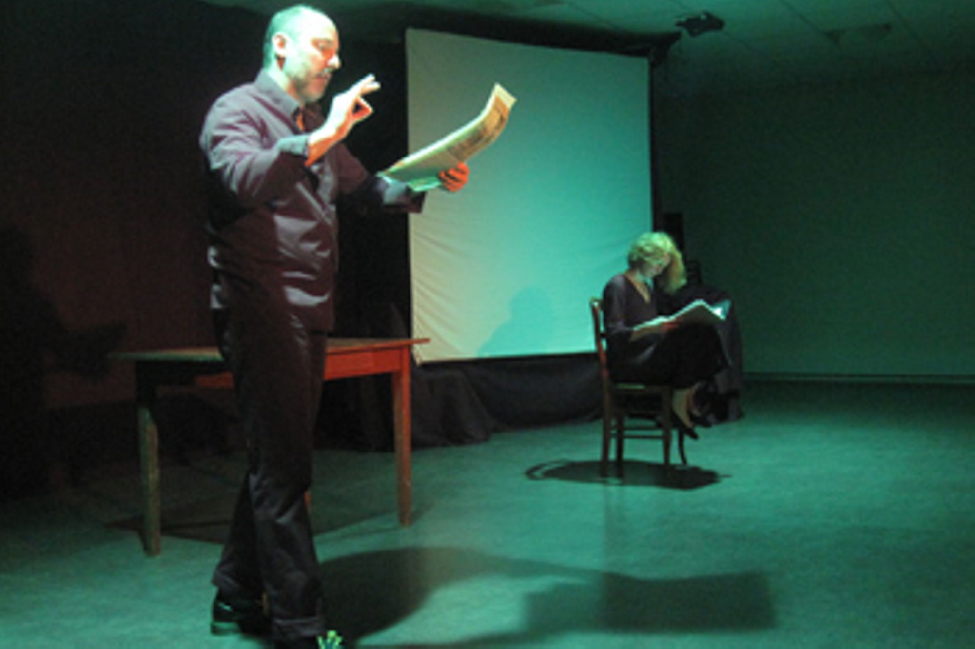 Lectures d'archives théâtralisées dans un collège d'Orléans