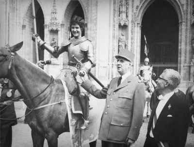Fêtes de Jeanne d'Arc en présence du Général De Gaulle, 1959